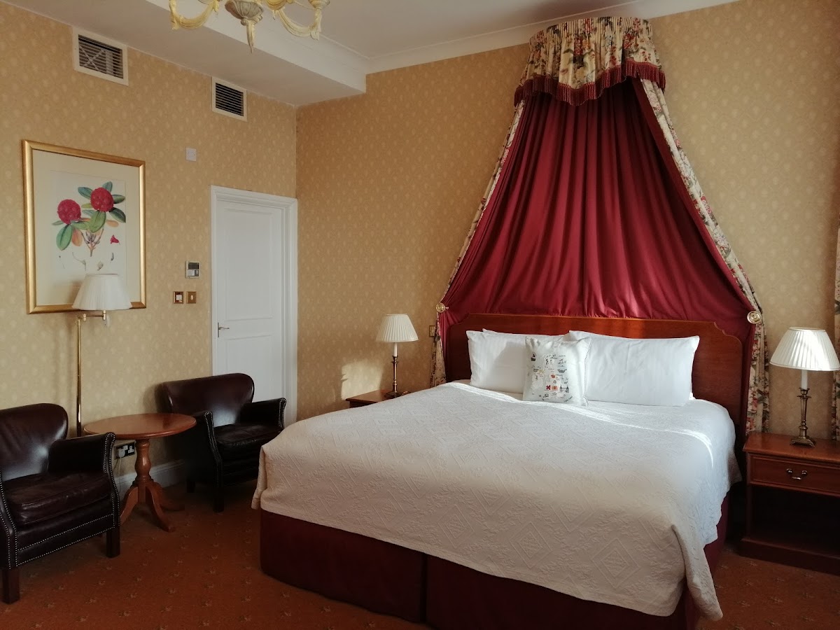 Park House Hotel garden Bayswater London